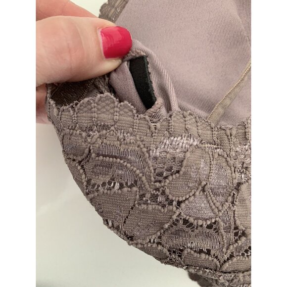 By Together Strappy Lace Bralette Size Small Taupe w/ Removable Pads - Picture 4 of 9